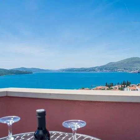 Apartment Ljuba Trogir Exterior photo